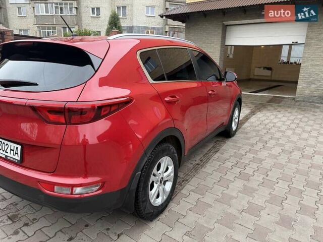 Красный Киа Sportage, объемом двигателя 2 л и пробегом 110 тыс. км за 17600 $, фото 5 на Automoto.ua