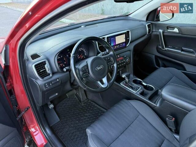 Червоний Кіа Sportage, об'ємом двигуна 1.69 л та пробігом 58 тис. км за 18800 $, фото 26 на Automoto.ua