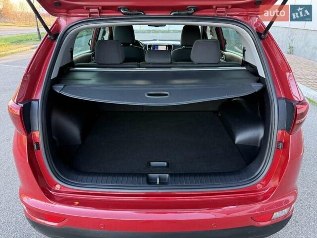 Червоний Кіа Sportage, об'ємом двигуна 1.69 л та пробігом 58 тис. км за 18800 $, фото 20 на Automoto.ua