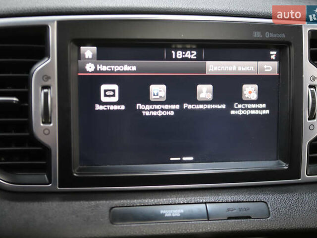 Красный Киа Sportage, объемом двигателя 2 л и пробегом 144 тыс. км за 21800 $, фото 79 на Automoto.ua