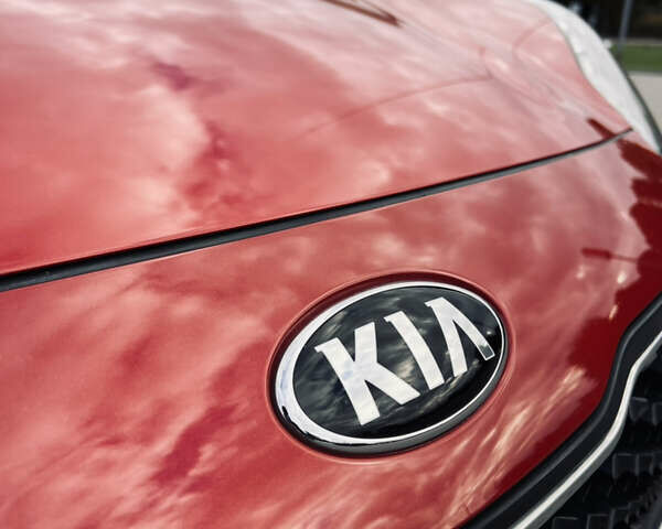 Красный Киа Sportage, объемом двигателя 1.69 л и пробегом 152 тыс. км за 16750 $, фото 20 на Automoto.ua