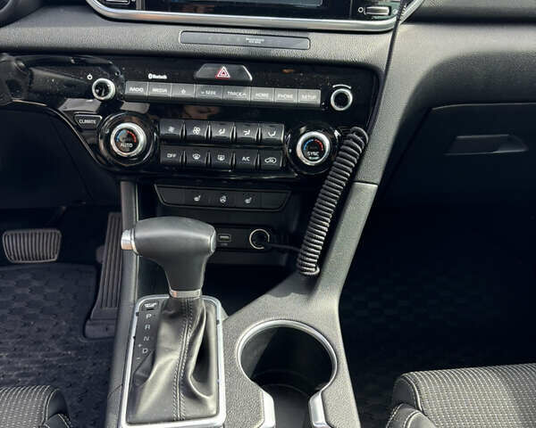 Киа Sportage 2018 в Киеве на Automoto.ua Красный Киа Sportage, объемом двигателя 2 л и пробегом 115 тыс. км за 23000 $, фото 17 на Automoto.ua