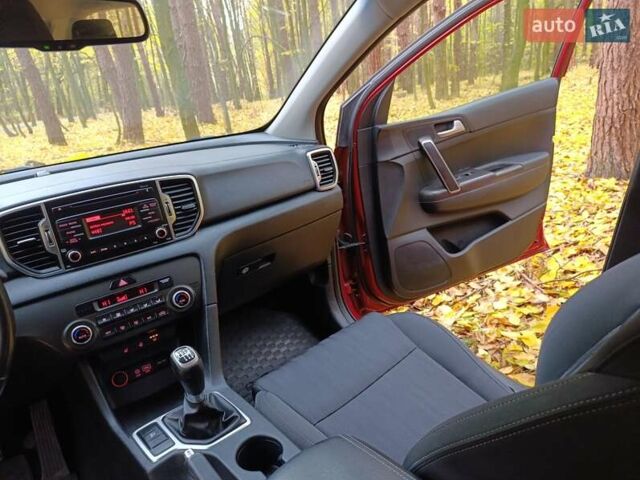 Червоний Кіа Sportage, об'ємом двигуна 1.7 л та пробігом 161 тис. км за 15000 $, фото 60 на Automoto.ua