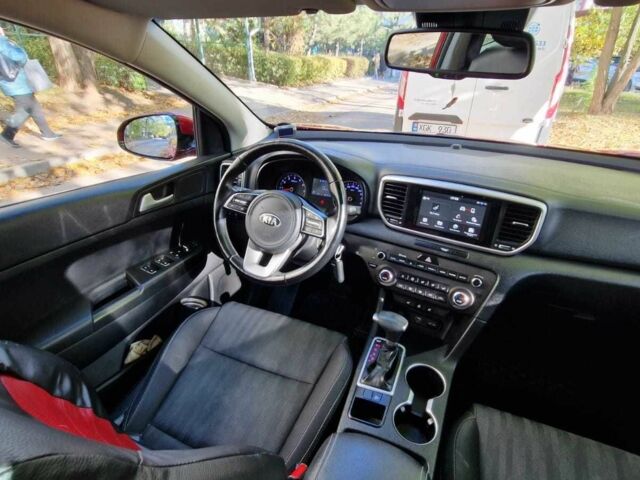 Красный Киа Sportage, объемом двигателя 1.6 л и пробегом 64 тыс. км за 17500 $, фото 7 на Automoto.ua