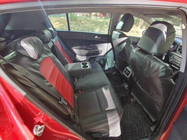 Красный Киа Sportage, объемом двигателя 1.6 л и пробегом 64 тыс. км за 17500 $, фото 4 на Automoto.ua