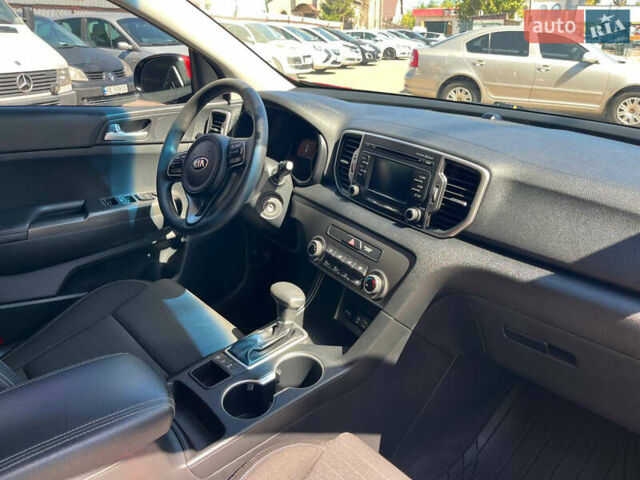Червоний Кіа Sportage, об'ємом двигуна 2.4 л та пробігом 130 тис. км за 15500 $, фото 9 на Automoto.ua