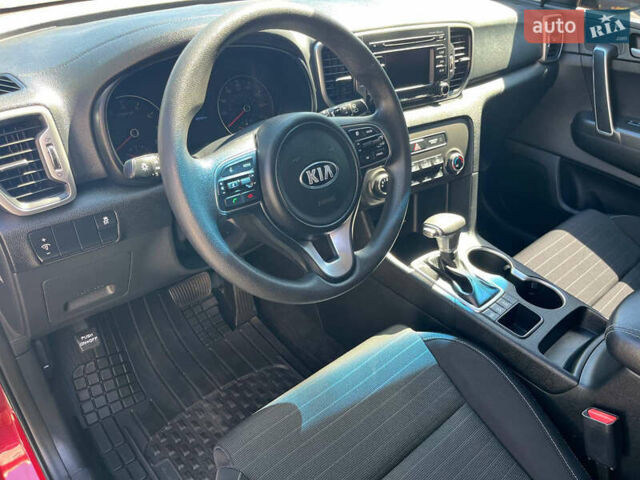 Червоний Кіа Sportage, об'ємом двигуна 2.4 л та пробігом 130 тис. км за 15500 $, фото 12 на Automoto.ua