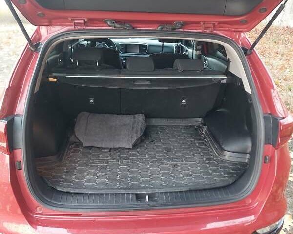 Червоний Кіа Sportage, об'ємом двигуна 1.59 л та пробігом 53 тис. км за 16500 $, фото 6 на Automoto.ua