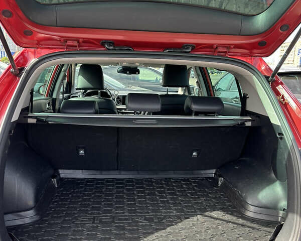 Киа Sportage 2018 в Киеве на Automoto.ua Красный Киа Sportage, объемом двигателя 2 л и пробегом 115 тыс. км за 23000 $, фото 21 на Automoto.ua