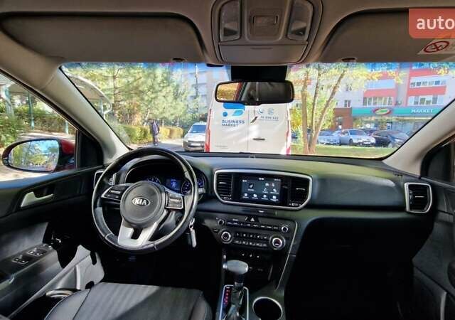 Красный Киа Sportage, объемом двигателя 1.59 л и пробегом 64 тыс. км за 17500 $, фото 6 на Automoto.ua