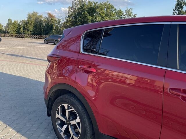 Красный Киа Sportage, объемом двигателя 1.6 л и пробегом 62 тыс. км за 18900 $, фото 4 на Automoto.ua