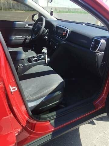 Красный Киа Sportage, объемом двигателя 1.59 л и пробегом 34 тыс. км за 17500 $, фото 3 на Automoto.ua