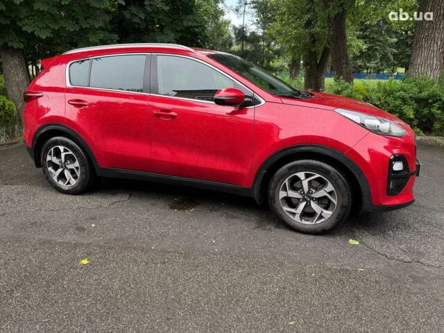 Красный Киа Sportage, объемом двигателя 1.6 л и пробегом 90 тыс. км за 20990 $, фото 3 на Automoto.ua