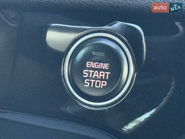 Красный Киа Sportage, объемом двигателя 2 л и пробегом 105 тыс. км за 26750 $, фото 42 на Automoto.ua