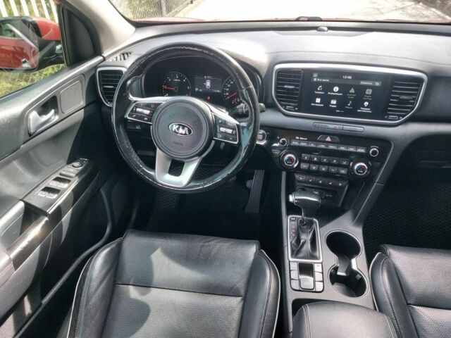 Красный Киа Sportage, объемом двигателя 2 л и пробегом 112 тыс. км за 22800 $, фото 4 на Automoto.ua