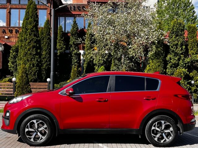 Красный Киа Sportage, объемом двигателя 1.6 л и пробегом 78 тыс. км за 17990 $, фото 4 на Automoto.ua