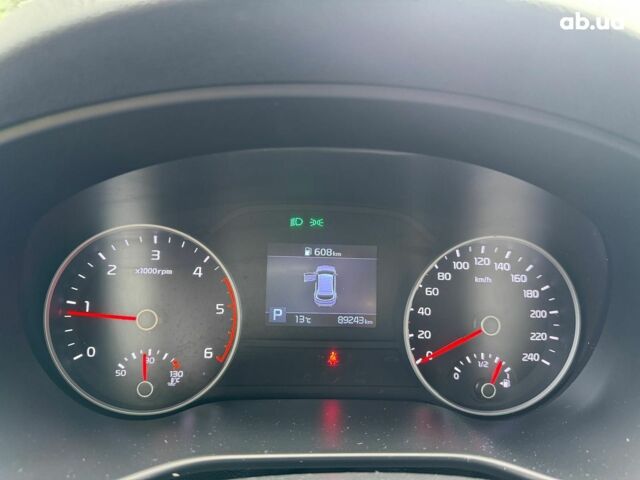 Красный Киа Sportage, объемом двигателя 1.6 л и пробегом 90 тыс. км за 20990 $, фото 12 на Automoto.ua