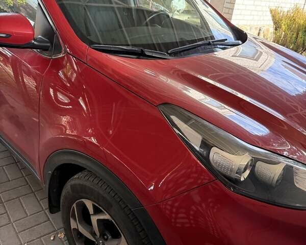 Червоний Кіа Sportage, об'ємом двигуна 1.59 л та пробігом 62 тис. км за 19000 $, фото 1 на Automoto.ua