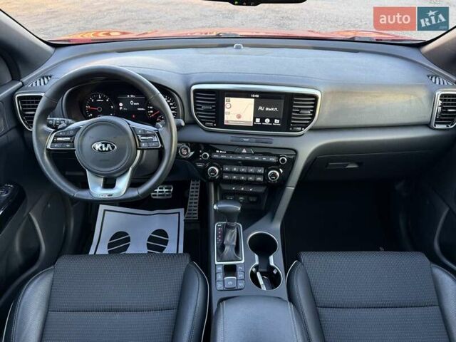 Красный Киа Sportage, объемом двигателя 2 л и пробегом 105 тыс. км за 26750 $, фото 45 на Automoto.ua