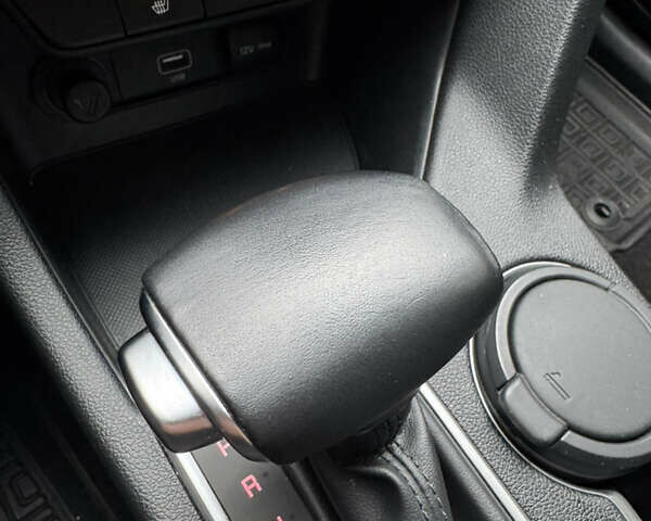 Красный Киа Sportage, объемом двигателя 1.59 л и пробегом 82 тыс. км за 18500 $, фото 23 на Automoto.ua