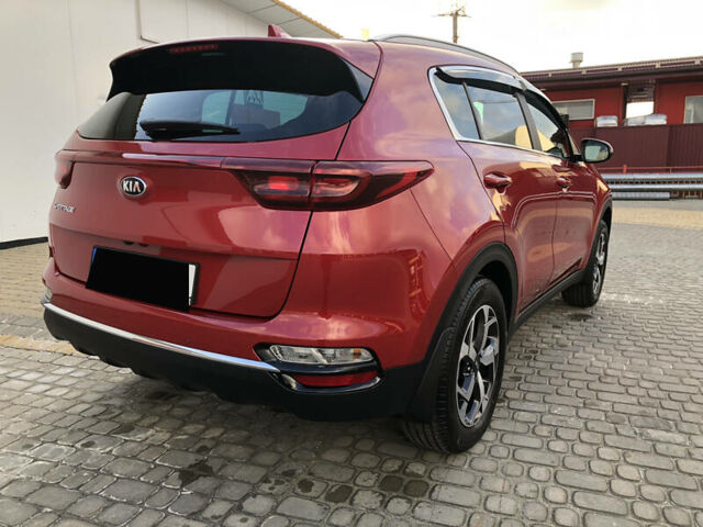 Червоний Кіа Sportage, об'ємом двигуна 1.6 л та пробігом 13 тис. км за 21800 $, фото 4 на Automoto.ua