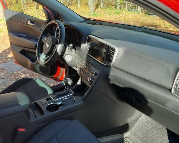 Червоний Кіа Sportage, об'ємом двигуна 1.59 л та пробігом 14 тис. км за 21500 $, фото 12 на Automoto.ua