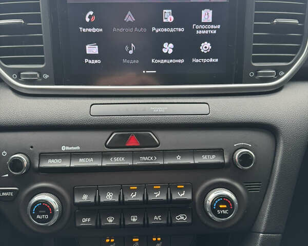 Красный Киа Sportage, объемом двигателя 1.59 л и пробегом 82 тыс. км за 18500 $, фото 19 на Automoto.ua