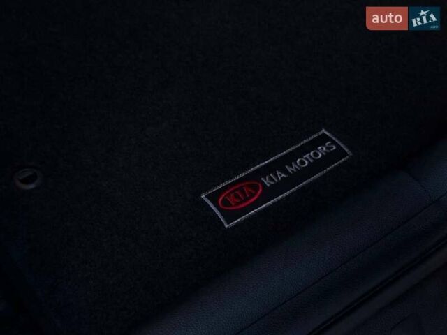 Киа Sportage 2021 в Киеве на Automoto.ua Красный Киа Sportage, объемом двигателя 1.59 л и пробегом 81 тыс. км за 18400 $, фото 9 на Automoto.ua
