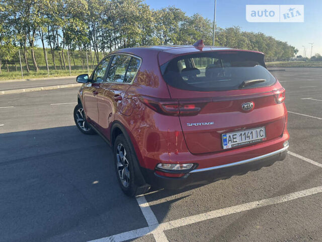 Червоний Кіа Sportage, об'ємом двигуна 1.59 л та пробігом 29 тис. км за 21500 $, фото 4 на Automoto.ua