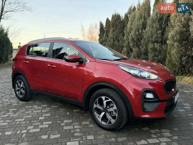 Красный Киа Sportage, объемом двигателя 1.59 л и пробегом 20 тыс. км за 19200 $, фото 2 на Automoto.ua