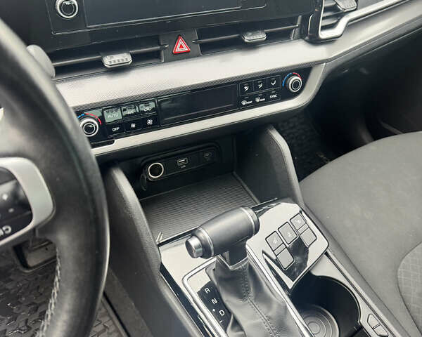 Червоний Кіа Sportage, об'ємом двигуна 1.6 л та пробігом 64 тис. км за 25000 $, фото 11 на Automoto.ua