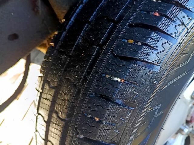 Киа Sportage, объемом двигателя 2 л и пробегом 365 тыс. км за 4000 $, фото 5 на Automoto.ua