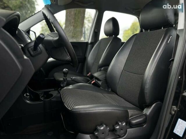 Киа Sportage, объемом двигателя 2 л и пробегом 144 тыс. км за 7700 $, фото 28 на Automoto.ua