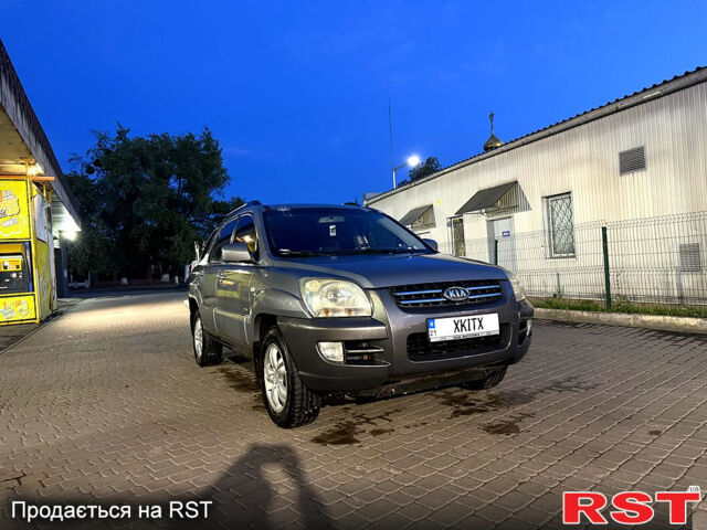 Кіа Sportage, об'ємом двигуна 2 л та пробігом 268 тис. км за 7500 $, фото 11 на Automoto.ua