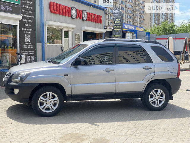 Кіа Sportage, об'ємом двигуна 1.99 л та пробігом 231 тис. км за 6300 $, фото 1 на Automoto.ua