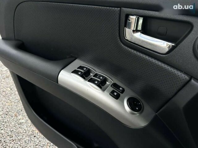 Киа Sportage, объемом двигателя 2 л и пробегом 144 тыс. км за 7700 $, фото 25 на Automoto.ua