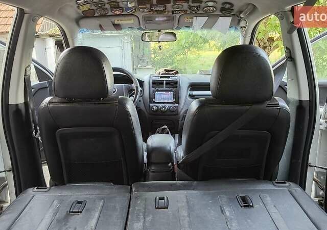 Киа Sportage, объемом двигателя 2 л и пробегом 310 тыс. км за 4300 $, фото 18 на Automoto.ua