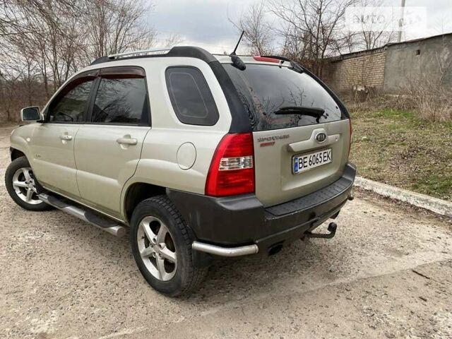 Кіа Sportage, об'ємом двигуна 2 л та пробігом 308 тис. км за 7500 $, фото 3 на Automoto.ua