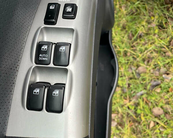 Киа Sportage, объемом двигателя 2 л и пробегом 233 тыс. км за 7100 $, фото 7 на Automoto.ua