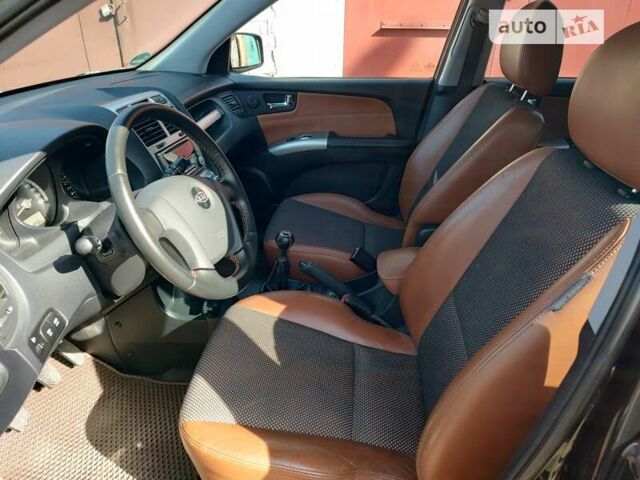 Киа Sportage, объемом двигателя 1.98 л и пробегом 204 тыс. км за 8600 $, фото 11 на Automoto.ua