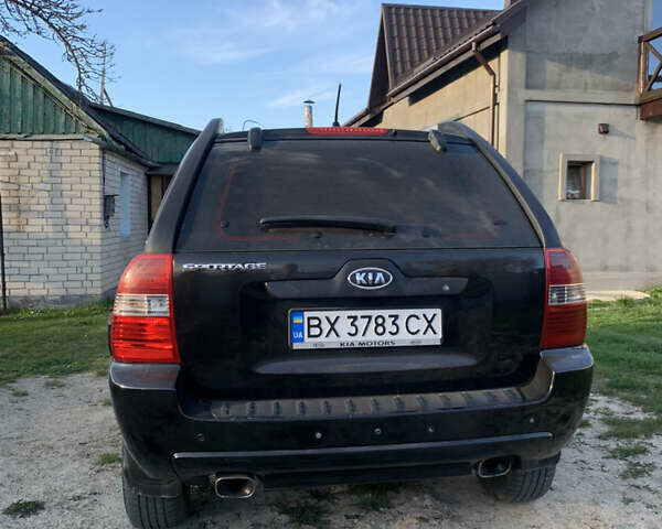 Киа Sportage, объемом двигателя 2 л и пробегом 240 тыс. км за 8000 $, фото 2 на Automoto.ua