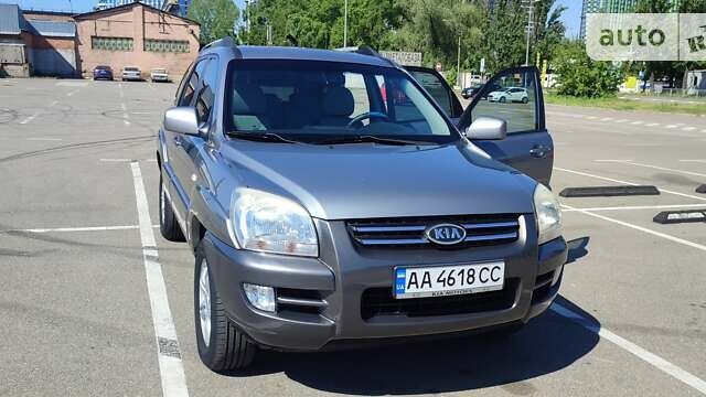 Киа Sportage, объемом двигателя 1.99 л и пробегом 171 тыс. км за 7999 $, фото 1 на Automoto.ua