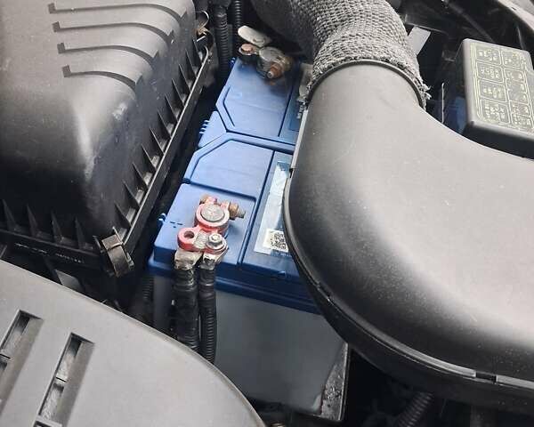 Киа Sportage, объемом двигателя 2 л и пробегом 167 тыс. км за 9000 $, фото 5 на Automoto.ua