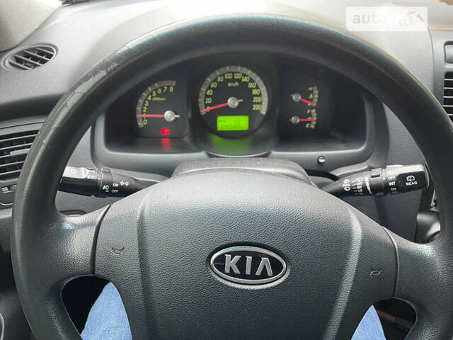 Киа Sportage, объемом двигателя 2 л и пробегом 105 тыс. км за 8200 $, фото 14 на Automoto.ua