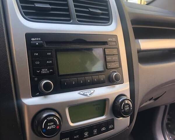 Киа Sportage, объемом двигателя 1.98 л и пробегом 212 тыс. км за 7700 $, фото 15 на Automoto.ua