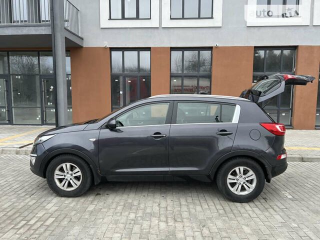 Киа Sportage, объемом двигателя 1.7 л и пробегом 204 тыс. км за 10900 $, фото 6 на Automoto.ua