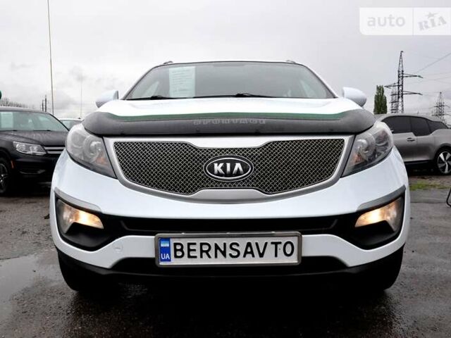 Киа Sportage, объемом двигателя 2 л и пробегом 229 тыс. км за 10500 $, фото 2 на Automoto.ua