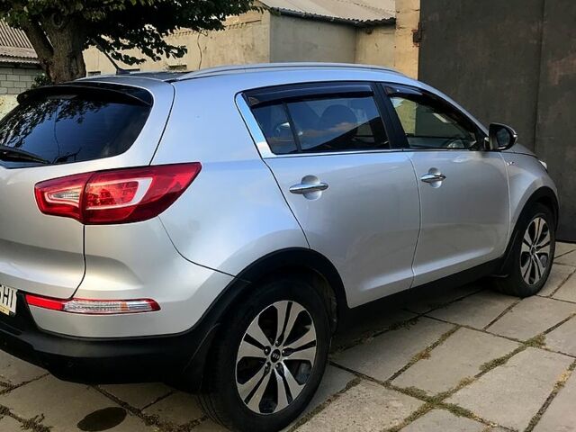 Киа Sportage, объемом двигателя 2 л и пробегом 179 тыс. км за 12300 $, фото 4 на Automoto.ua