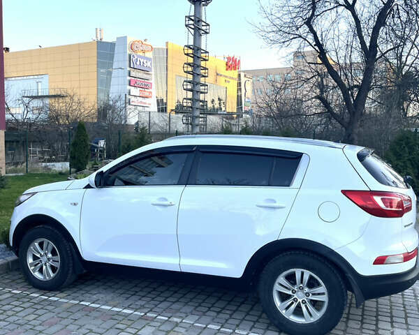 Кіа Sportage, об'ємом двигуна 1.7 л та пробігом 230 тис. км за 11900 $, фото 4 на Automoto.ua