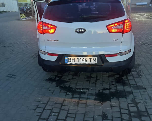 Киа Sportage, объемом двигателя 2 л и пробегом 185 тыс. км за 13650 $, фото 6 на Automoto.ua